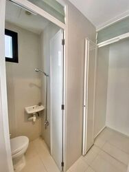 Uber 388 (D16), Condominium #536689821